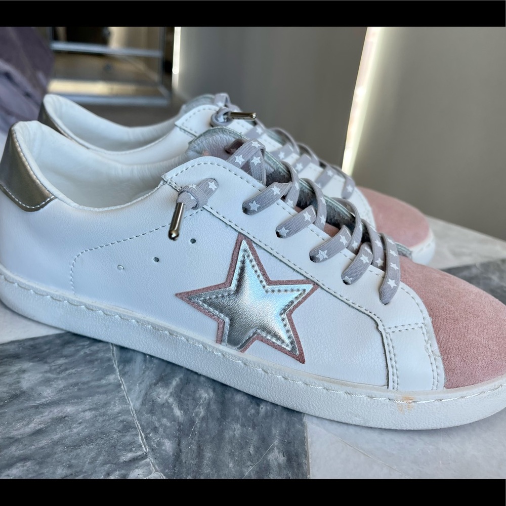 Vintage Havana Bianca Sneaker White/ Blush Women’s Size 8.5